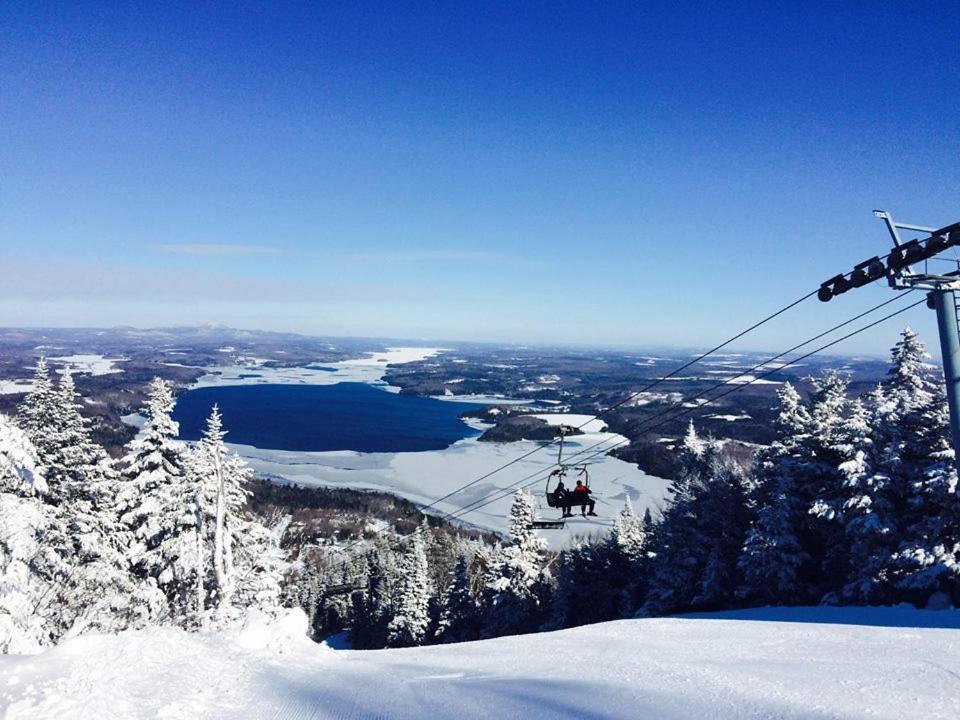 Destination Owl'S Head - Mtn Haus Hotel Mansonville Eksteriør billede